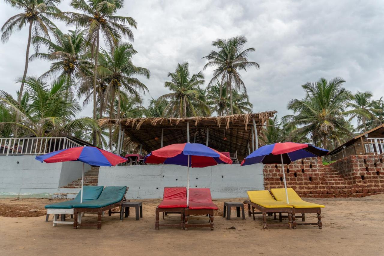 Vista Praia Beach Resort Анжуна Екстер'єр фото