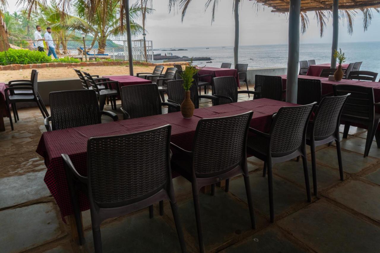 Vista Praia Beach Resort Анжуна Екстер'єр фото