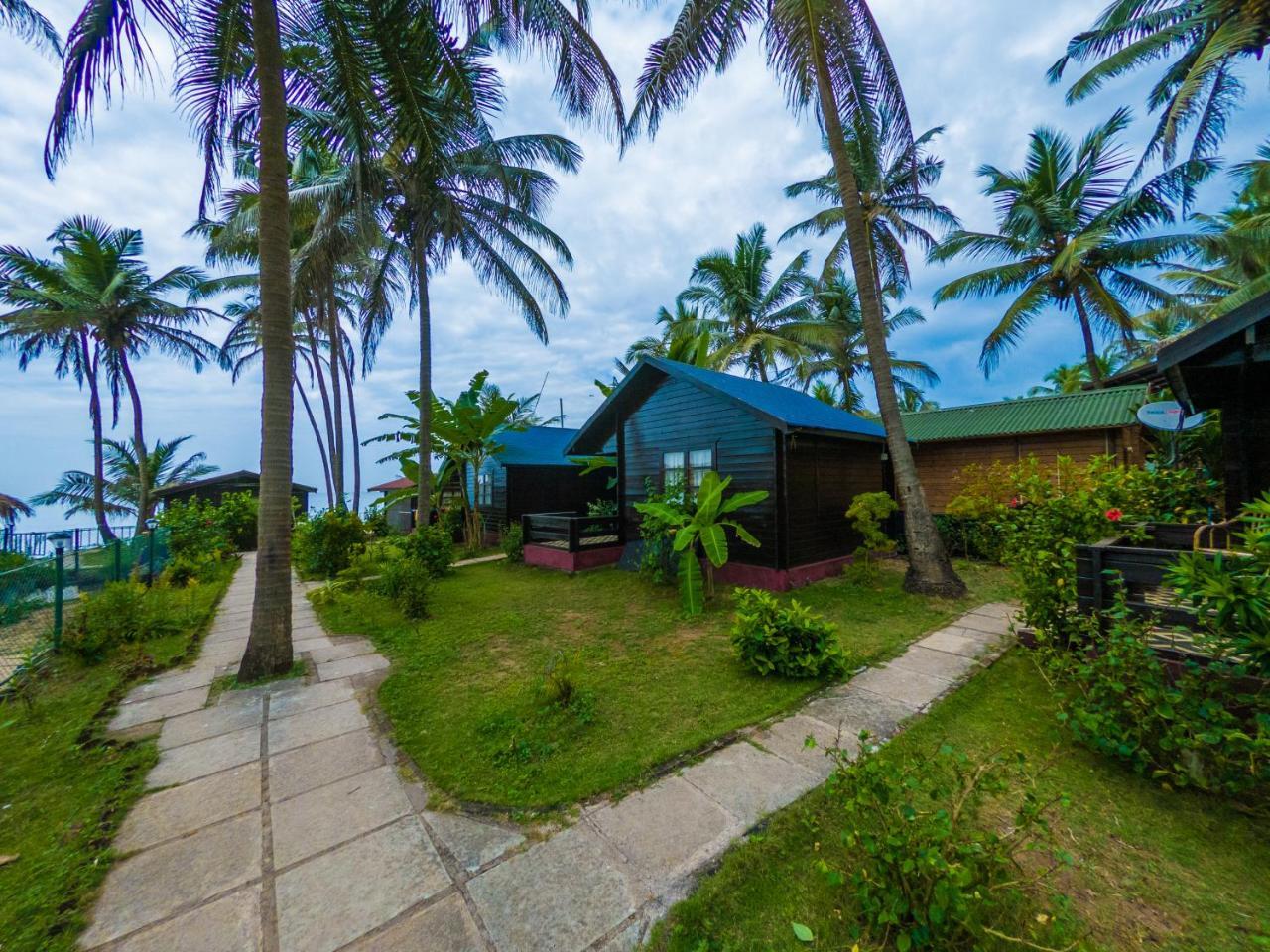 Vista Praia Beach Resort Анжуна Екстер'єр фото
