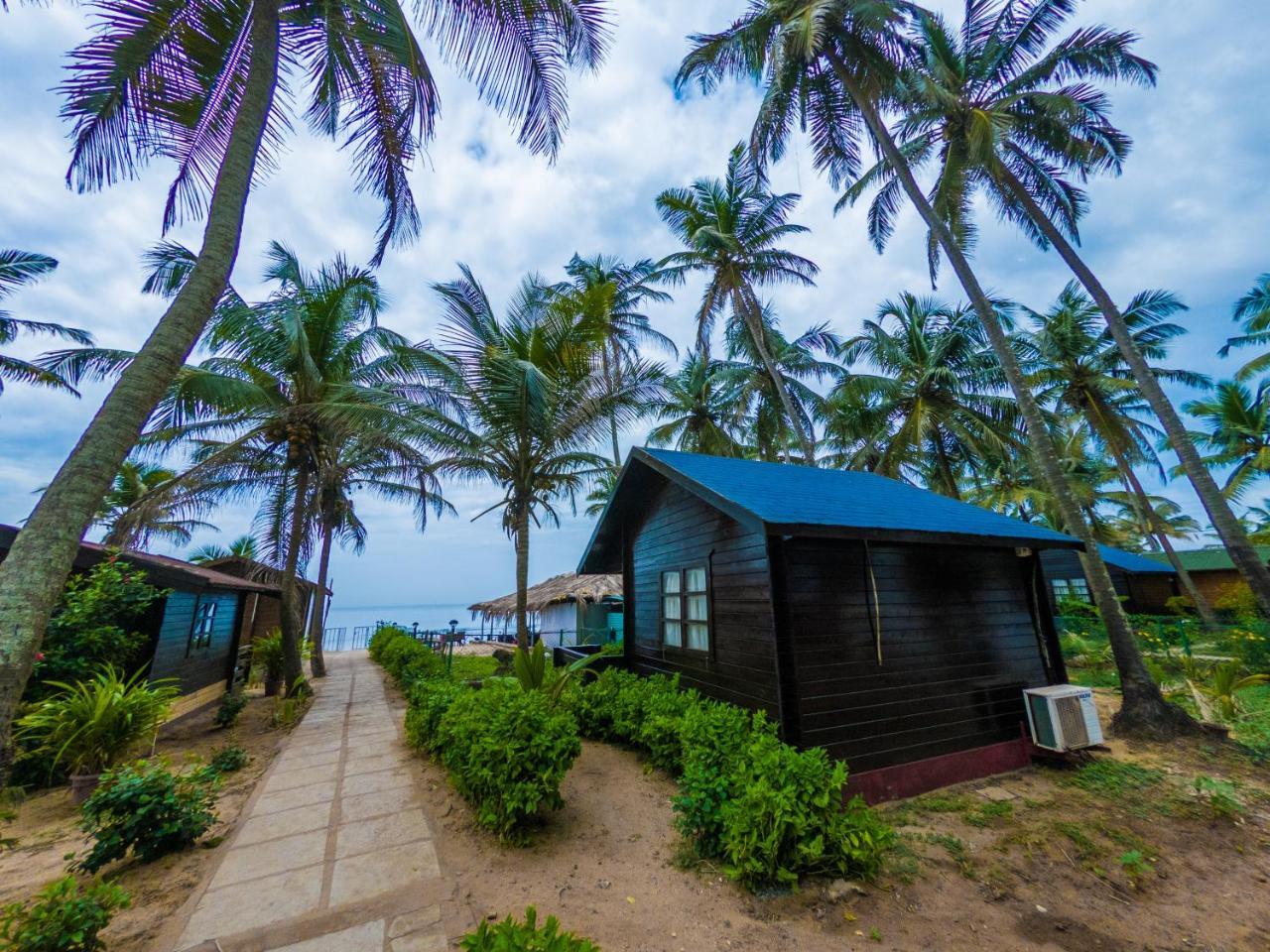 Vista Praia Beach Resort Анжуна Екстер'єр фото