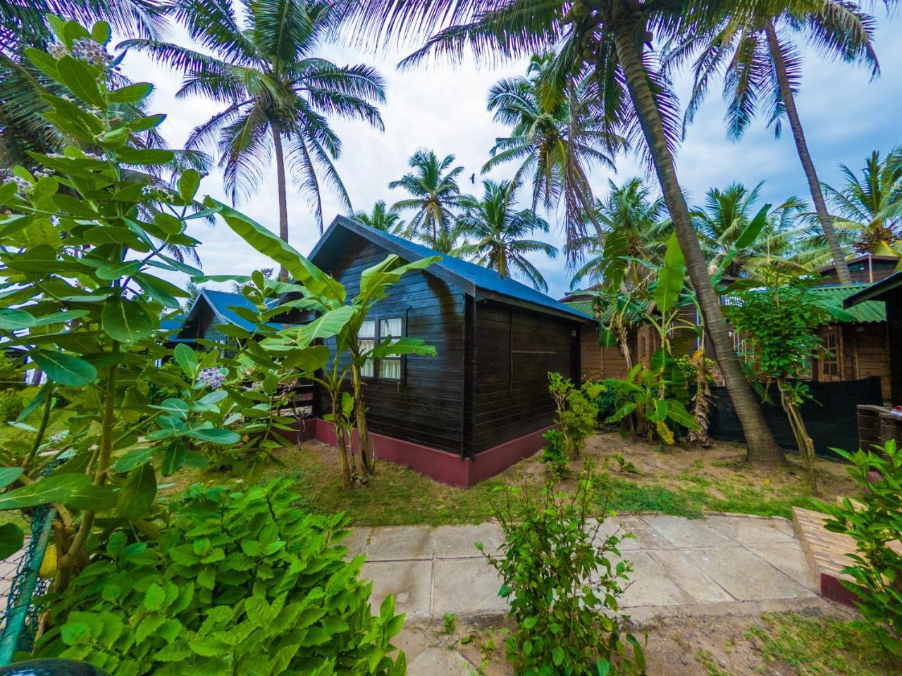 Vista Praia Beach Resort Анжуна Екстер'єр фото