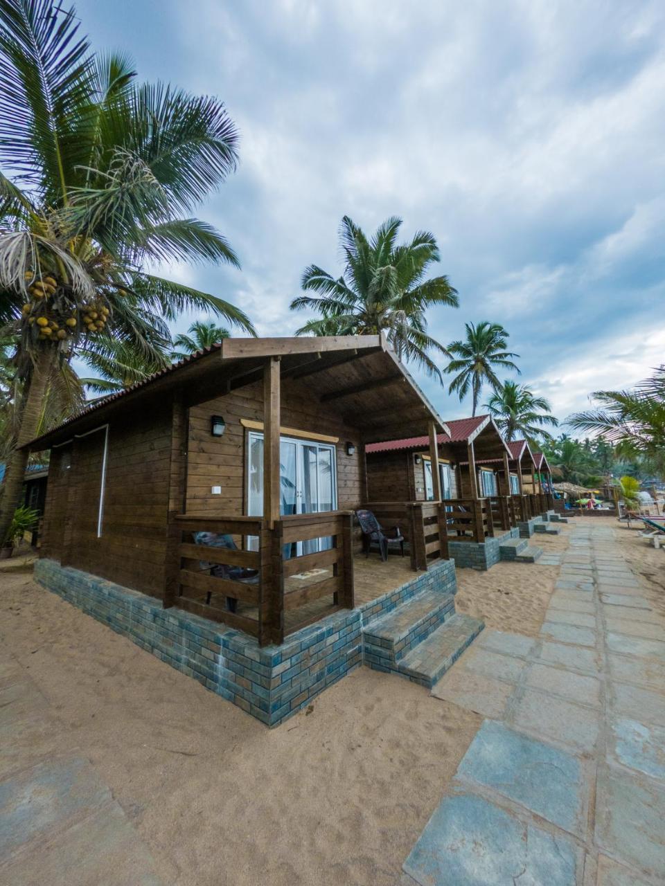 Vista Praia Beach Resort Анжуна Екстер'єр фото