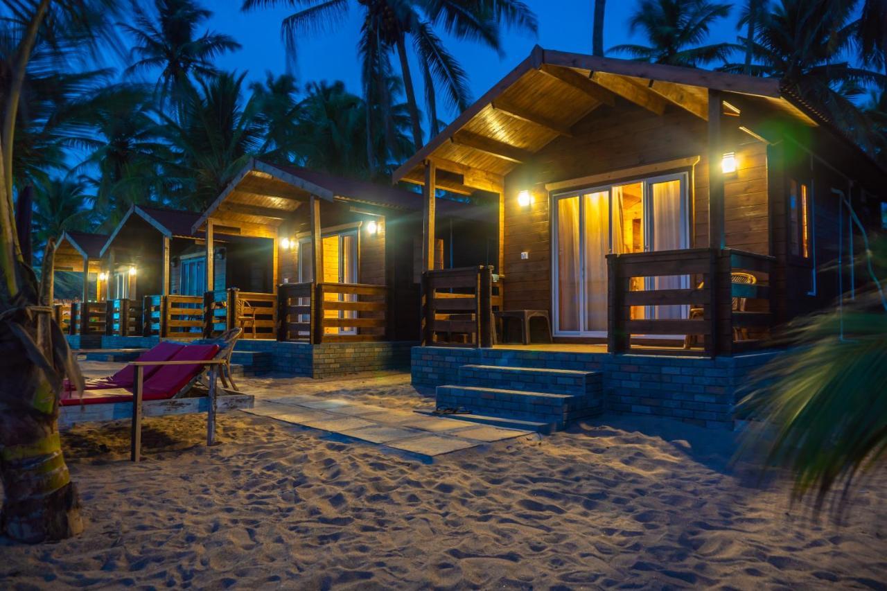 Vista Praia Beach Resort Анжуна Екстер'єр фото